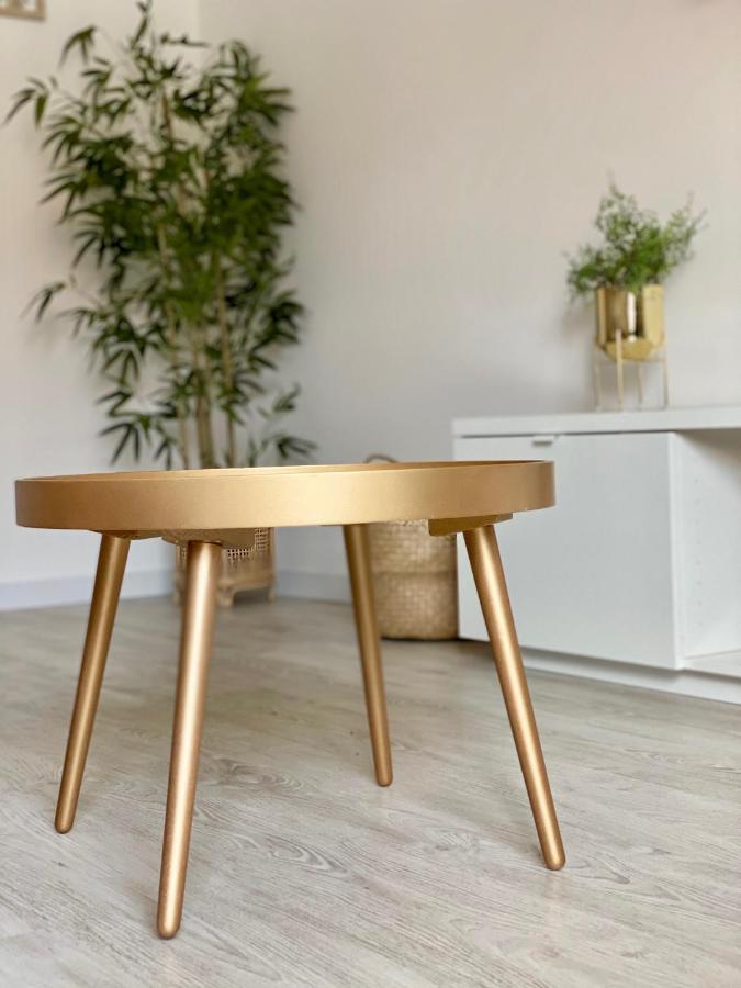 White Downtown Apartment Albufeira