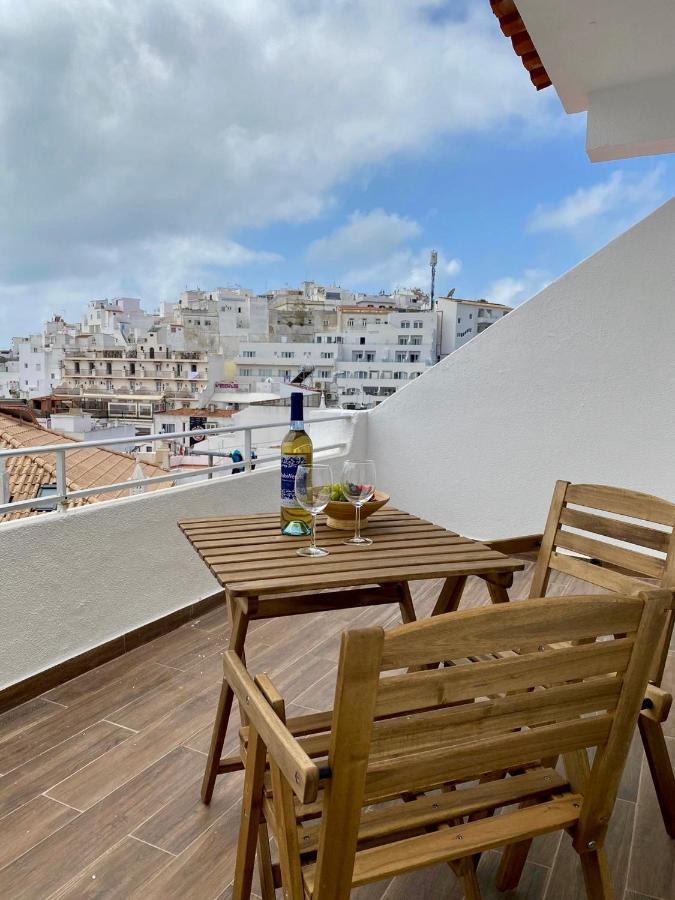 White Downtown * Albufeira